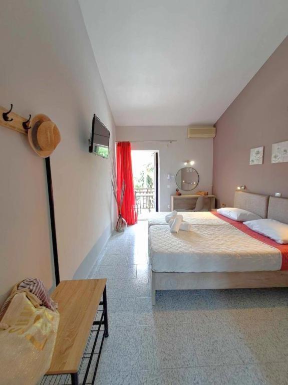 Ilias Apartments Ипсос Экстерьер фото
